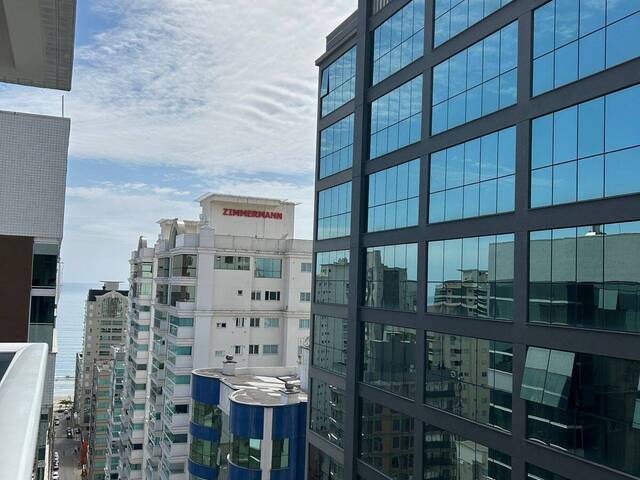 Apartamento para Venda em Itapema - 5