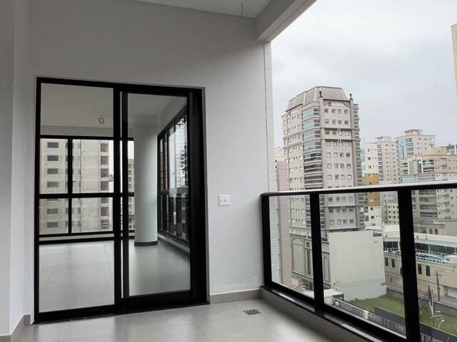 Apartamento para Venda em Itapema - 2