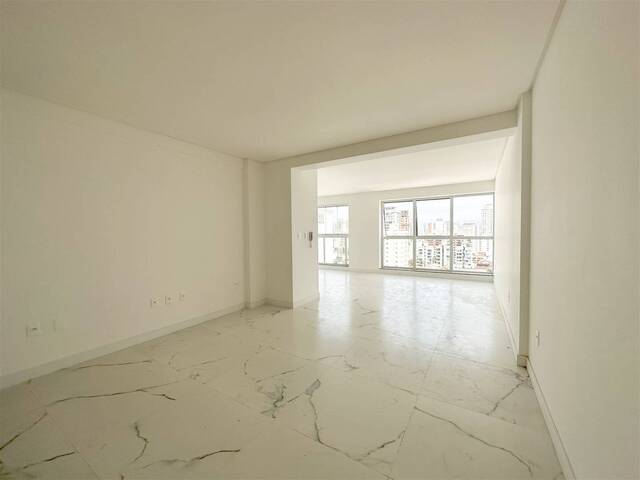 #Ap0050 - Apartamento para Venda em Itapema - SC - 2