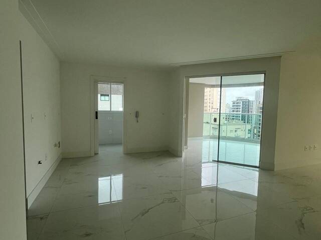 Apartamento para Venda em Itapema - 5