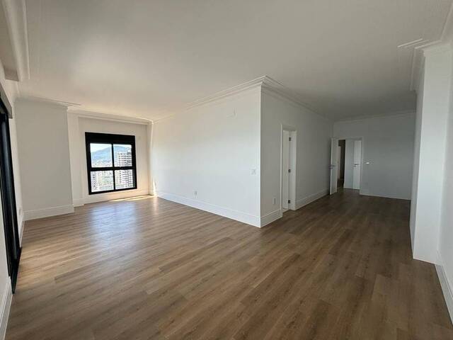 Apartamento para Venda em Itapema - 5