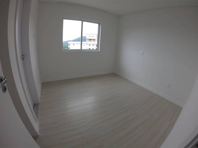 Apartamento para Venda em Itapema - 5