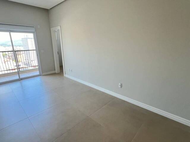 Apartamento para Venda em Itapema - 5