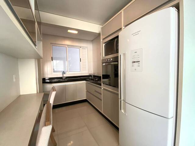 Apartamento para Venda em Itapema - 4