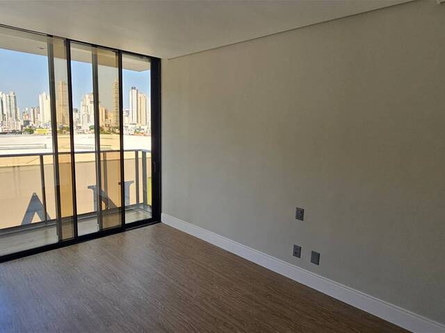 Apartamento para Venda em Balneário Camboriú - 5