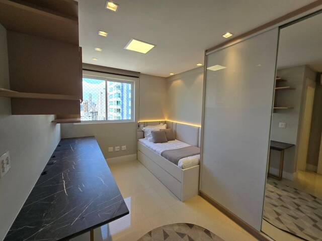 Apartamento para Venda em Balneário Camboriú - 2