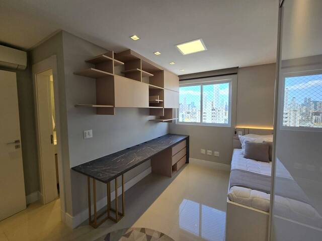 Apartamento para Venda em Balneário Camboriú - 5