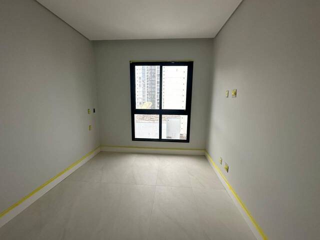 #Ap00168 - Apartamento para Venda em Balneário Camboriú - SC