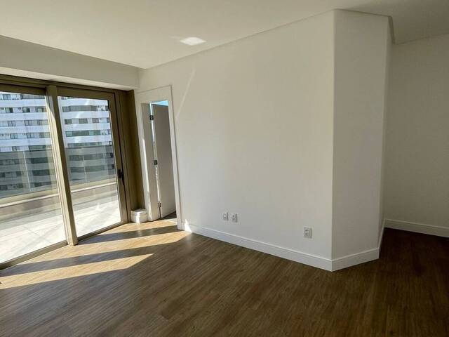 Apartamento para Venda em Balneário Camboriú - 5