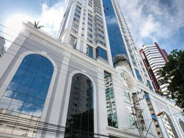 Apartamento para Venda em Balneário Camboriú - 4