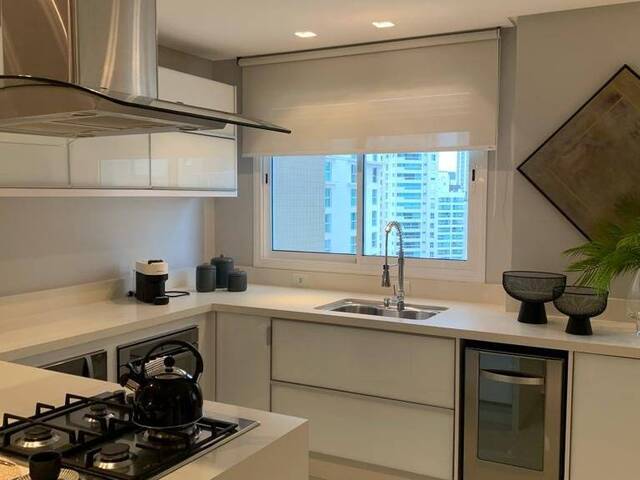 Apartamento para Venda em Balneário Camboriú - 2