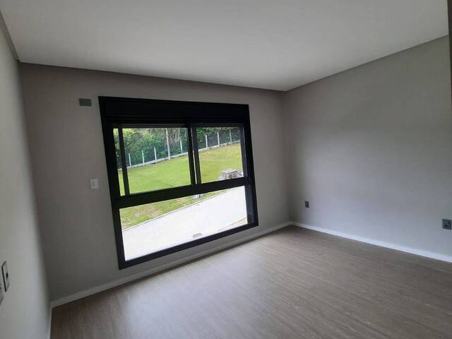 #Ca00194 - Casa para Venda em Balneário Camboriú - SC - 3