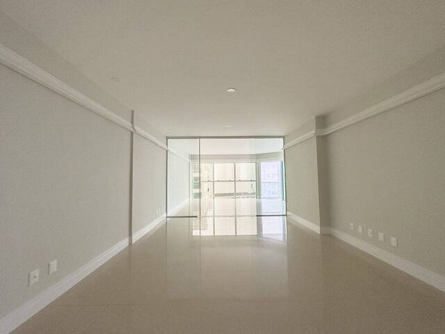 Apartamento para Venda em Balneário Camboriú - 5