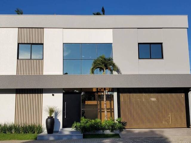 #Ca00200 - Casa para Venda em Balneário Camboriú - SC - 2