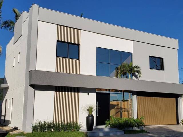 #Ca00200 - Casa para Venda em Balneário Camboriú - SC - 3
