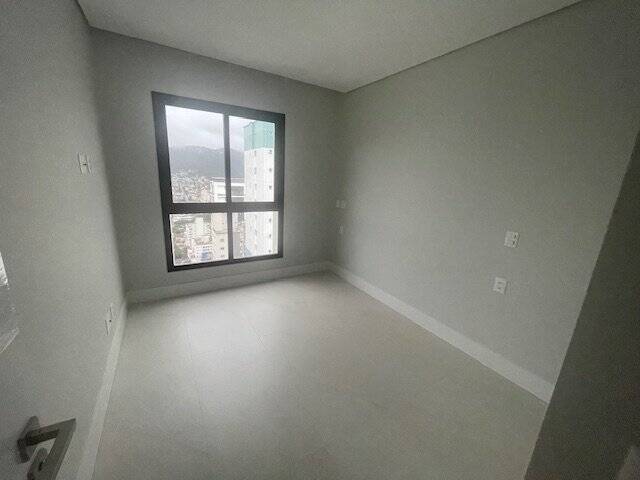 Apartamento para Venda em Balneário Camboriú - 4