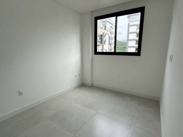 #Ap00283 - Apartamento para Venda em Itapema - SC - 2