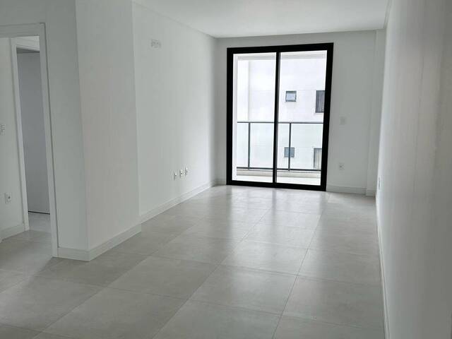 #Ap00283 - Apartamento para Venda em Itapema - SC - 1