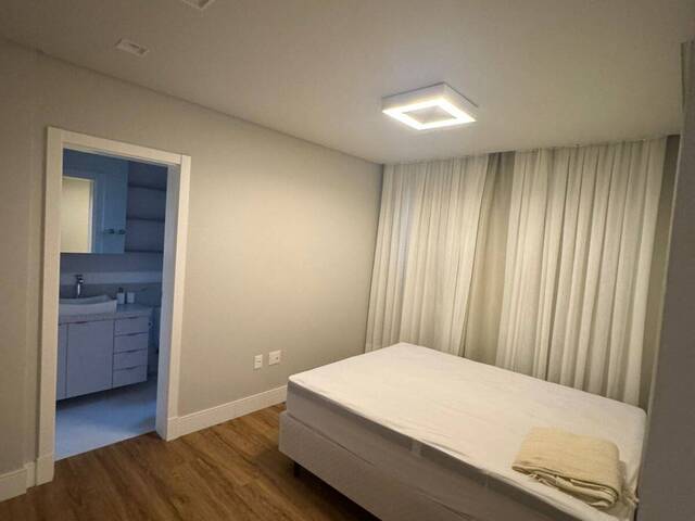 #Ap00306 - Apartamento para Venda em Porto Belo - SC - 2