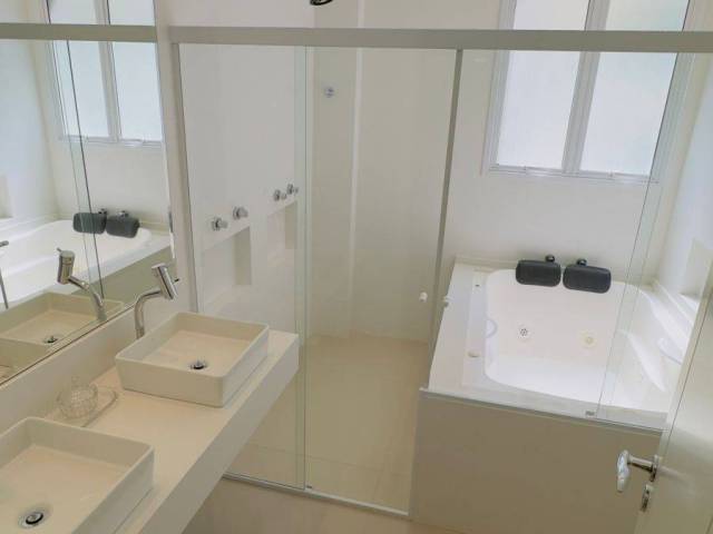 Apartamento para Venda em Itapema - 5