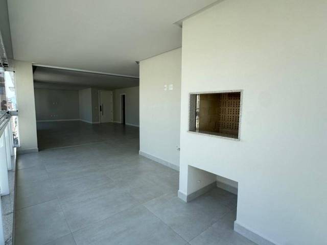 Apartamento para Venda em Itapema - 2