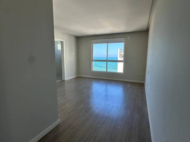 Apartamento para Venda em Itapema - 3