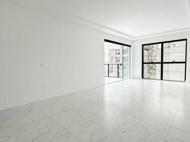 Apartamento para Venda em Itapema - 5